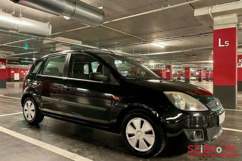 2005' Ford Fiesta photo #1