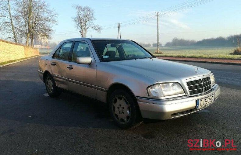 1996' Mercedes-Benz Klasa C photo #1