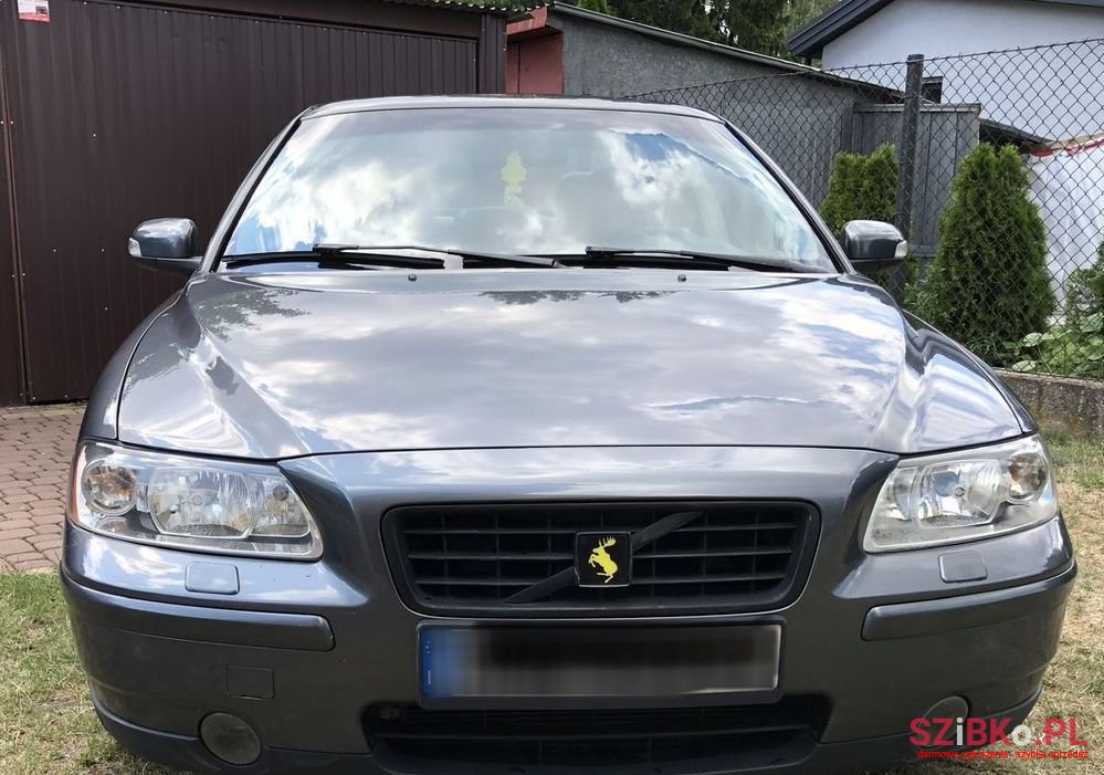 2007' Volvo S60 2.4 T5 Momentum photo #2