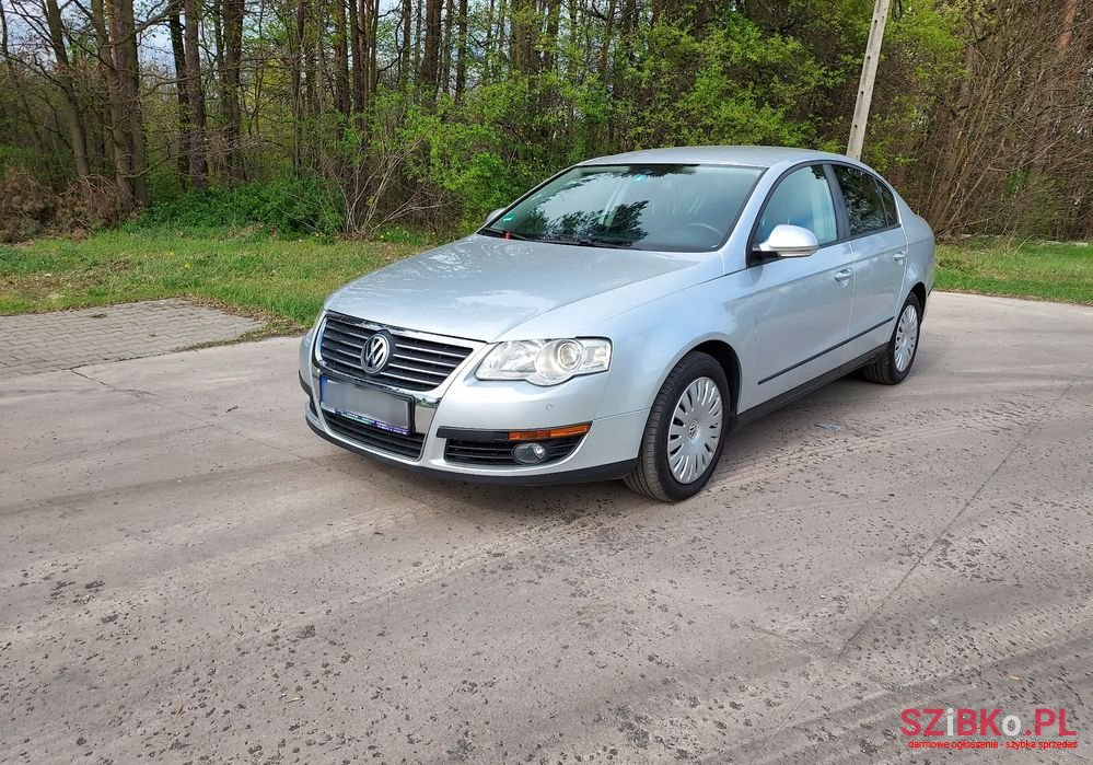 2008' Volkswagen Passat 1.8 Tsi Trendline photo #1