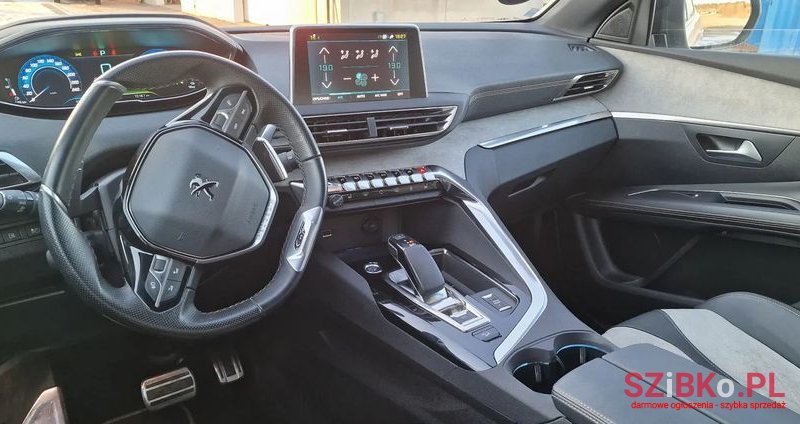 2020' Peugeot 3008 Hybrid4 300 E-Eat8 Gt photo #3