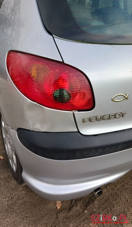 2009' Peugeot 206 photo #5