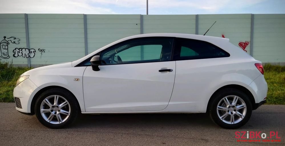 2008' SEAT Ibiza photo #5