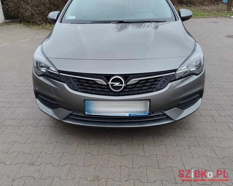 2020' Opel Astra photo #3