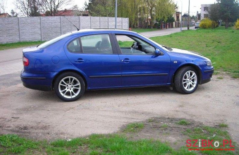 1999' SEAT Toledo photo #2