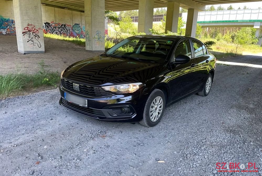 2021' Fiat Tipo 1.4 Classic photo #2
