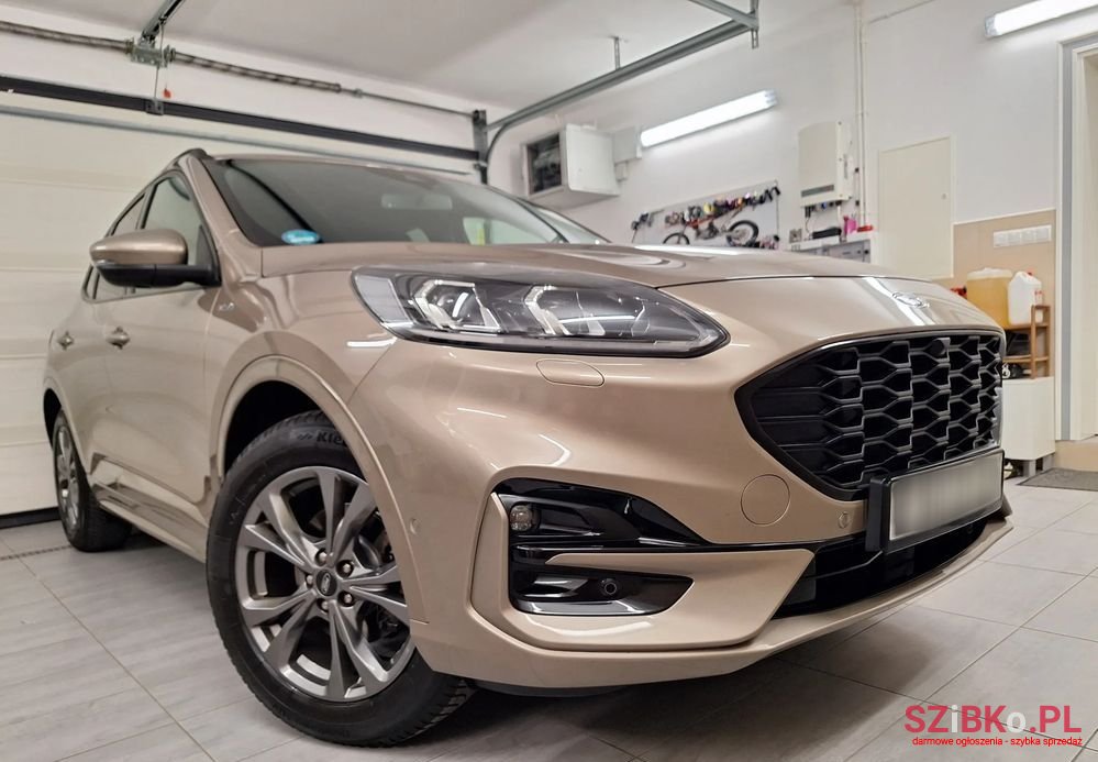 2020' Ford Kuga 1.5 Ecoboost photo #1