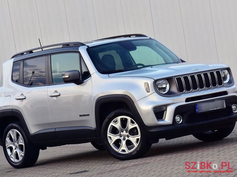 2019' Jeep Renegade photo #4