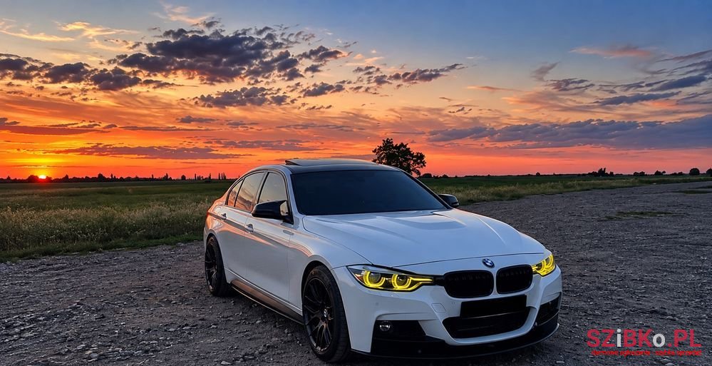 2017' BMW 3 Series photo #1