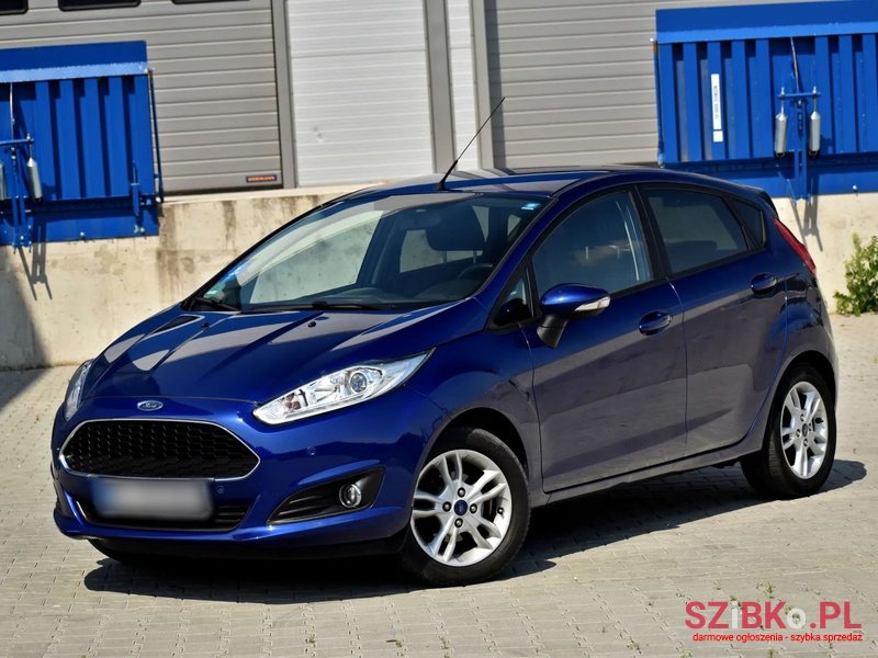 2016' Ford Fiesta photo #2