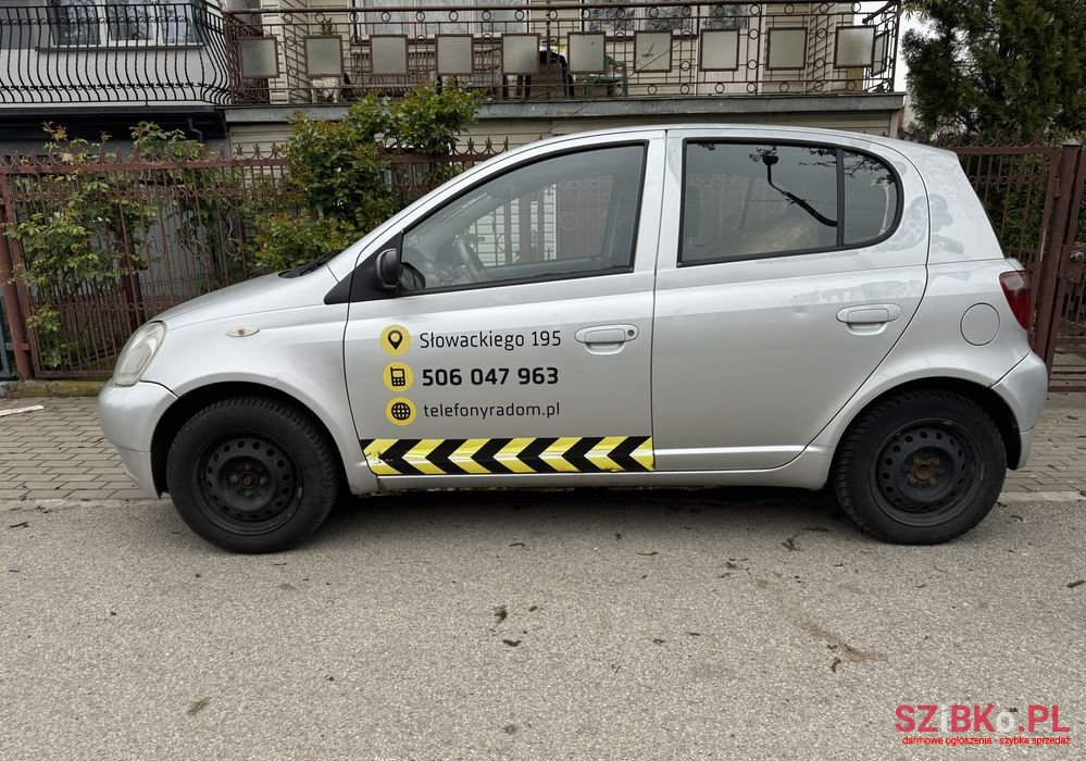 2001' Toyota Yaris photo #4