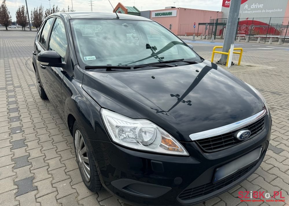 2011' Ford Focus photo #5