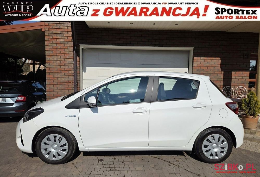 2019' Toyota Yaris photo #4
