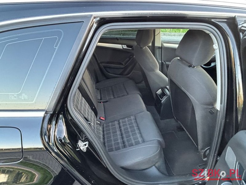 2015' Audi A4 photo #6