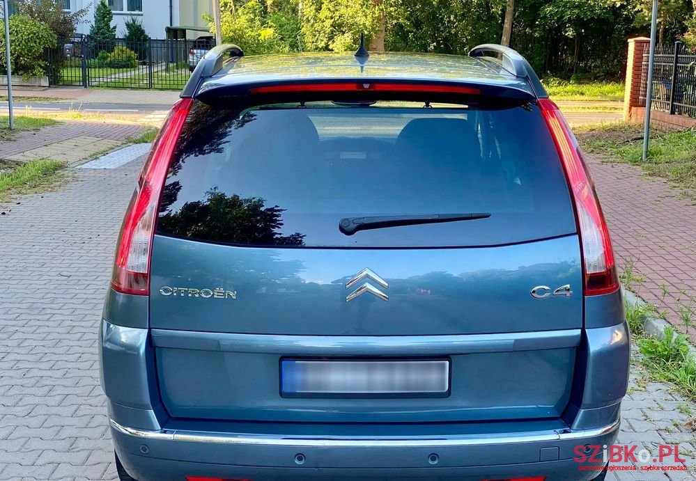 2007' Citroen C4 Grand Picasso photo #5