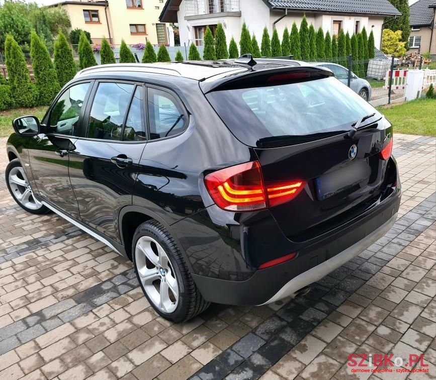 2011' BMW X1 photo #5