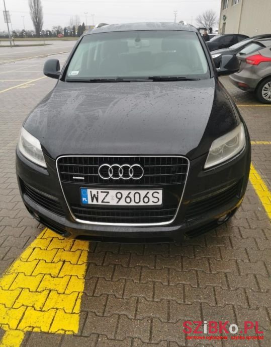 2008' Audi Q7 photo #2