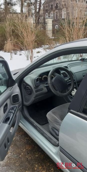 2000' Renault Laguna photo #4