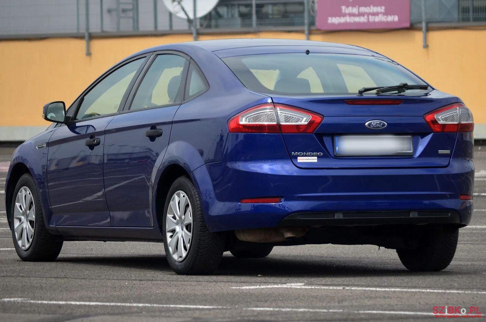 2014' Ford Mondeo photo #5