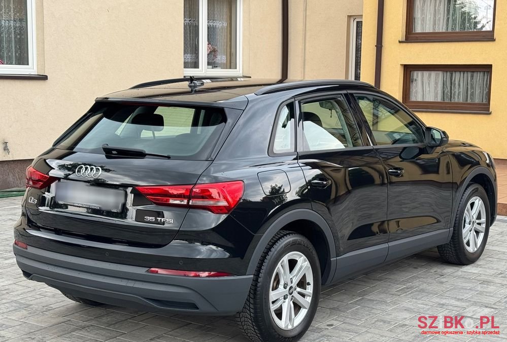 2021' Audi Q3 35 Tfsi S Tronic photo #6
