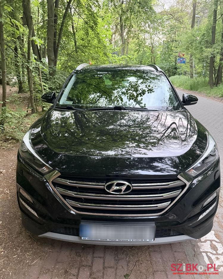 2016' Hyundai Tucson photo #2