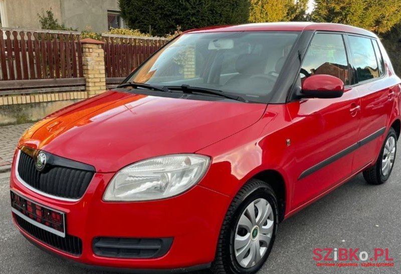 2007' Skoda Fabia photo #4