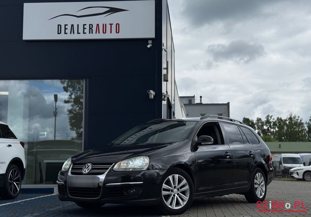 2007' Volkswagen Golf photo #1