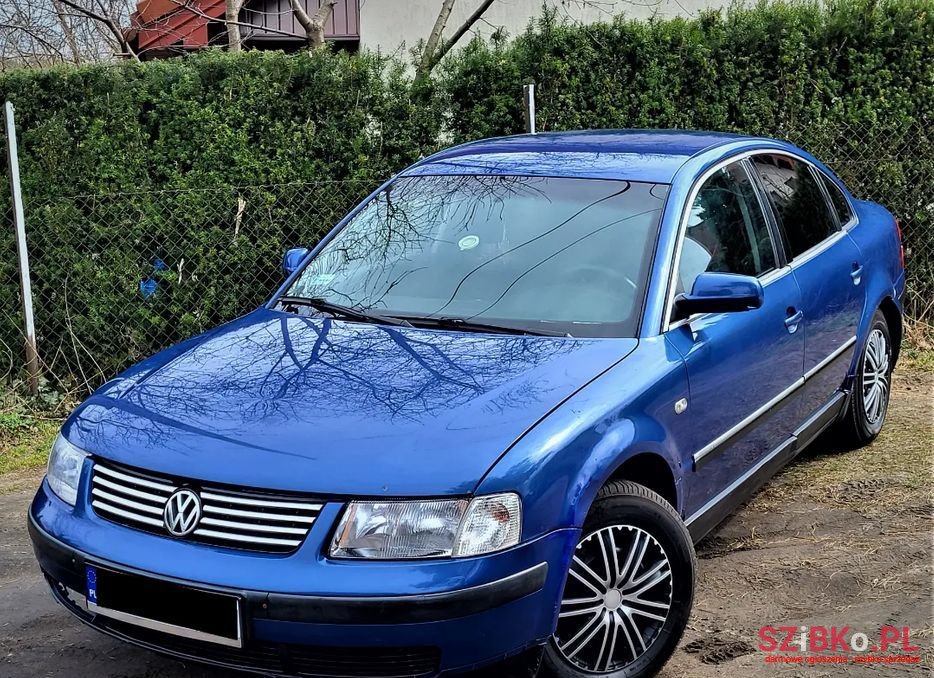 1997' Volkswagen Passat photo #1