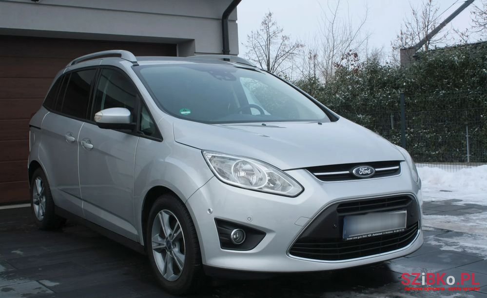 2014' Ford Grand C-MAX photo #6