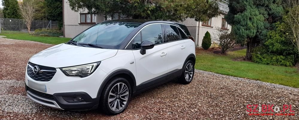 2017' Opel Crossland X photo #2