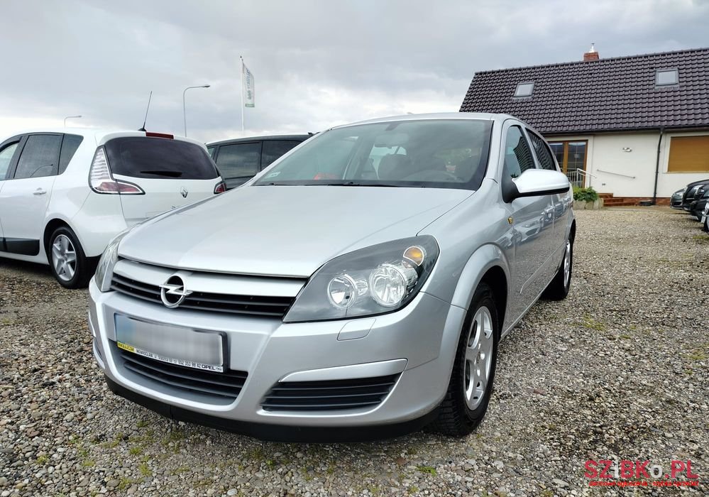 2004' Opel Astra Iii 1.6 Elegance photo #1
