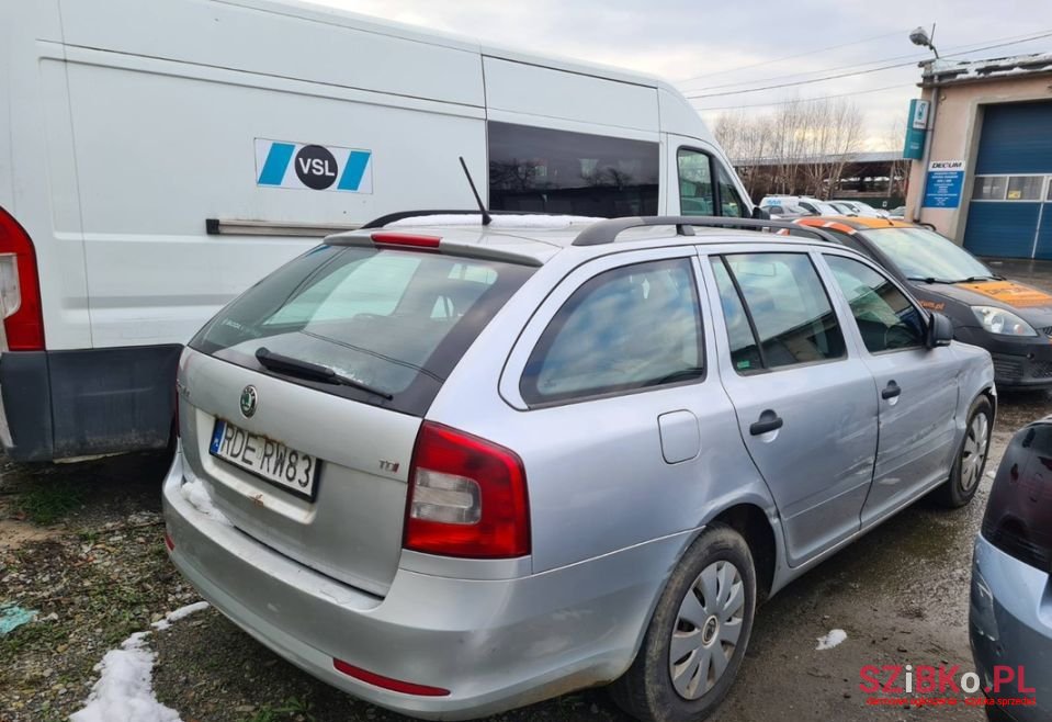 2013' Skoda Octavia photo #2
