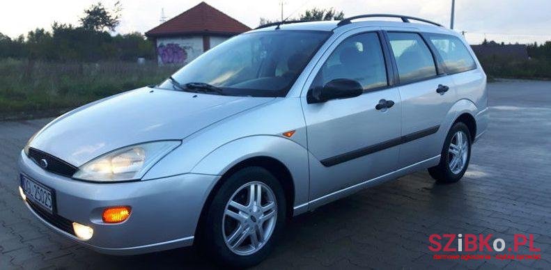 2000' Ford Focus photo #2