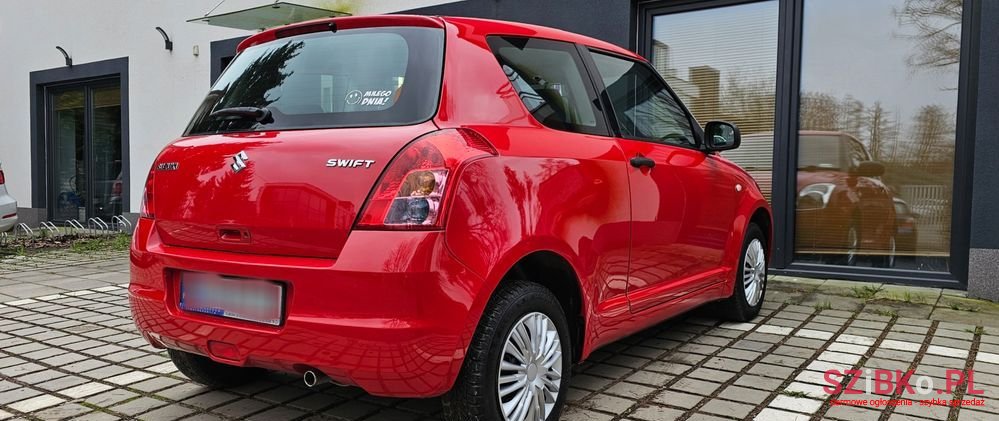 2008' Suzuki Swift photo #5
