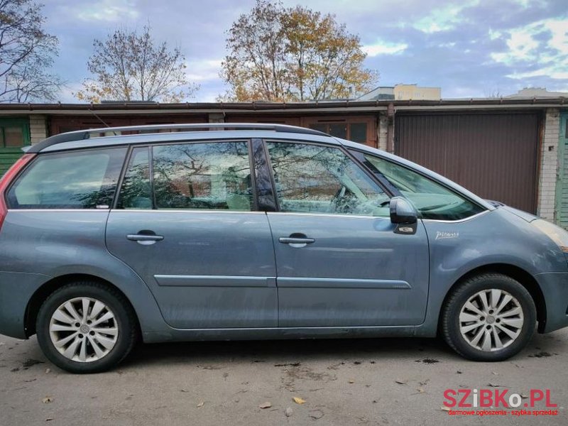 2007' Citroen C4 Grand Picasso photo #5