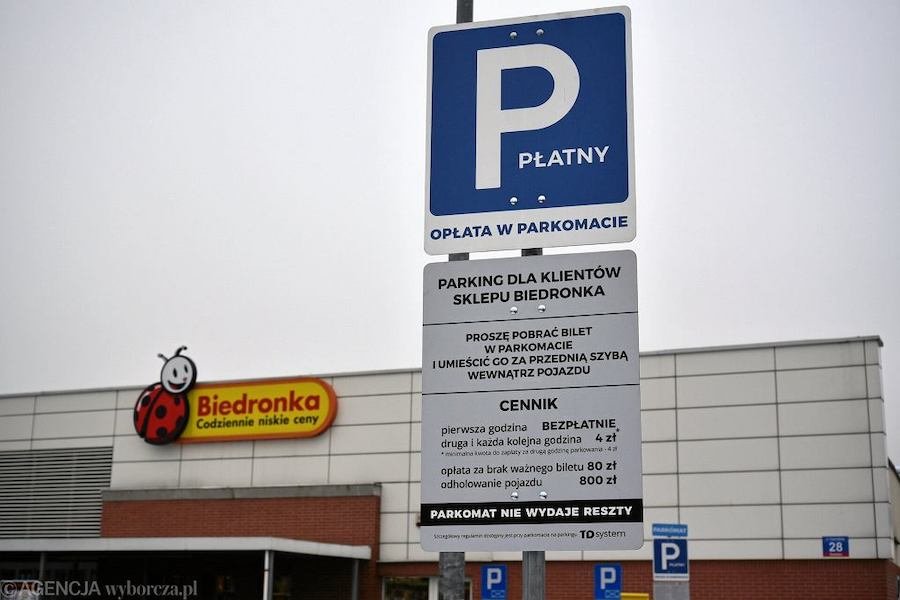 Czy musisz płacić za wezwanie z prywatnego parkingu? Odpowiedź cię zaskoczy