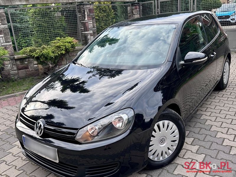 2009' Volkswagen Golf 1.6 Goal photo #1