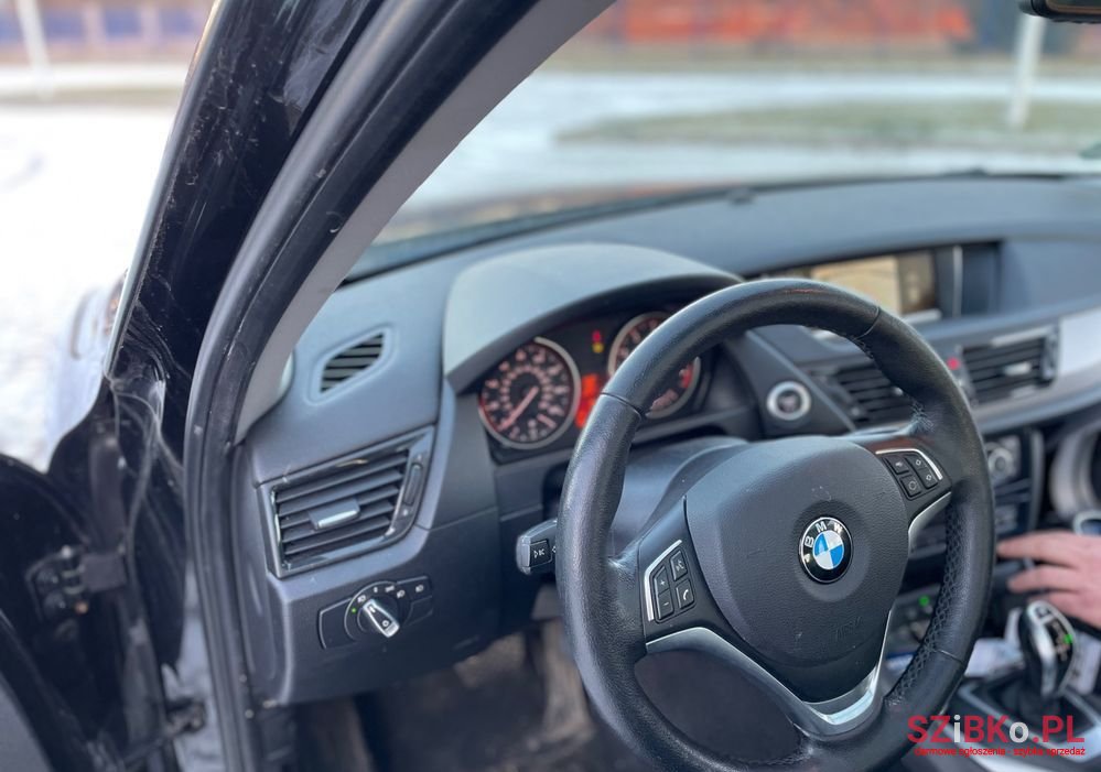 2013' BMW X1 Xdrive20I photo #6