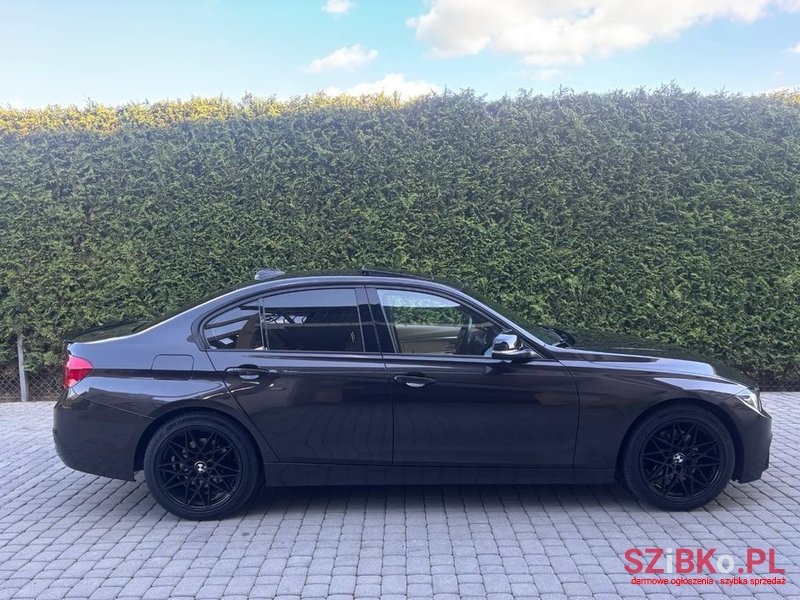 2016' BMW 3 Series 328I Sport-Aut photo #6