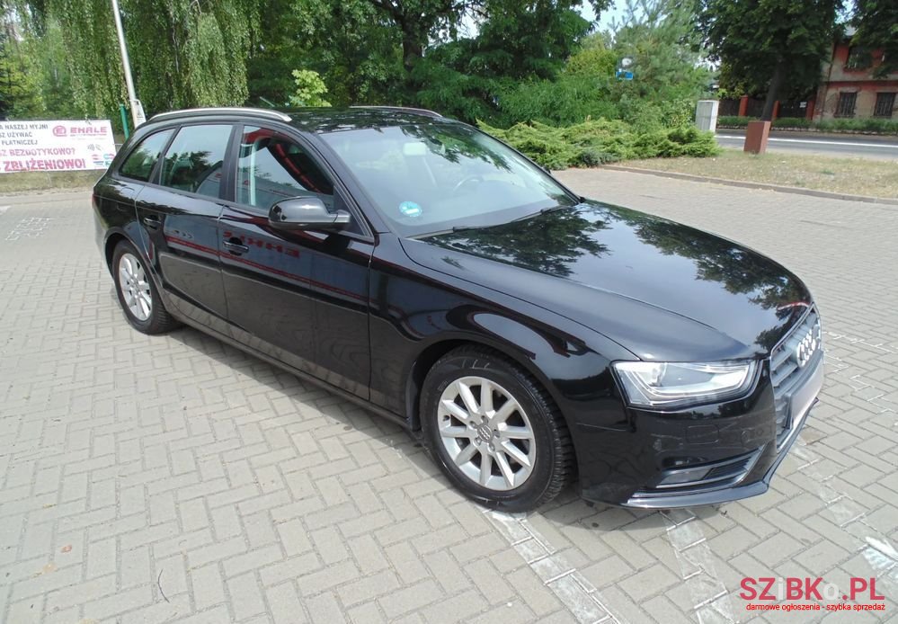 2013' Audi A4 Avant photo #4