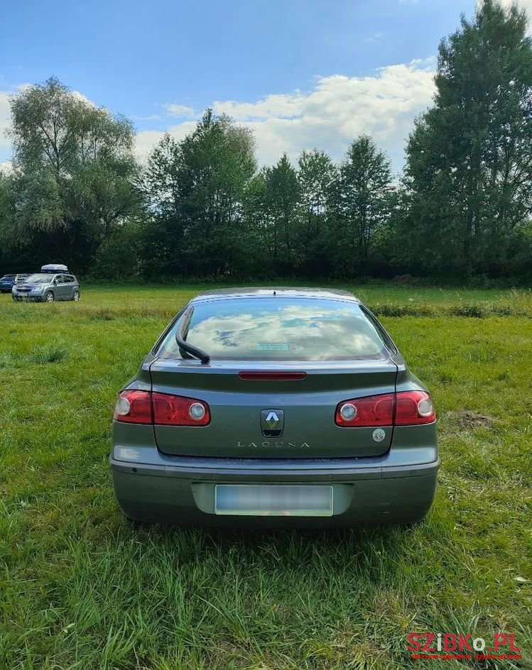 2005' Renault Laguna photo #2
