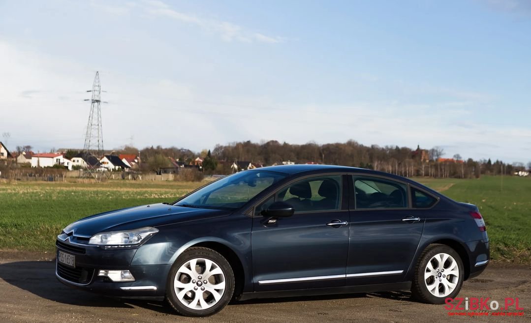 2012' Citroen C5 photo #2