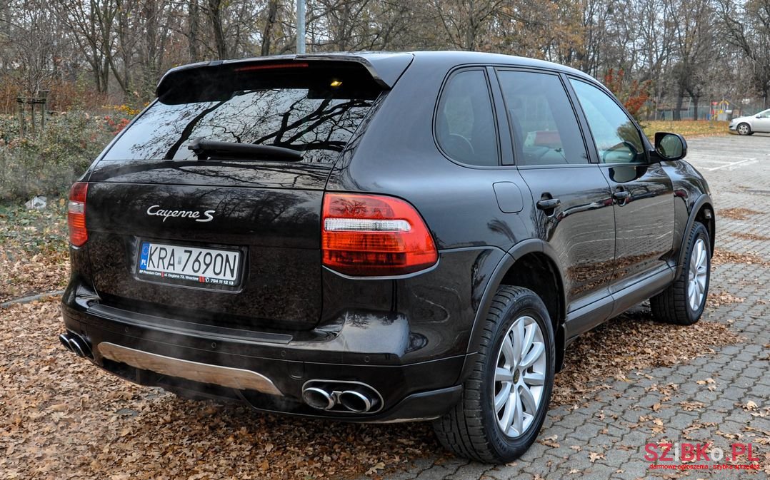 2007' Porsche Cayenne photo #4