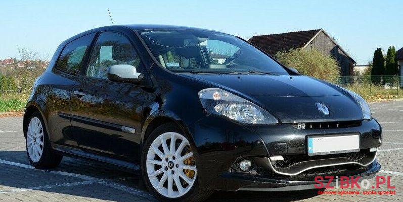 2010' Renault Clio photo #1