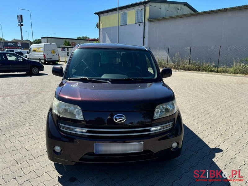 2007' Daihatsu Materia 1.5 Black Edition photo #2