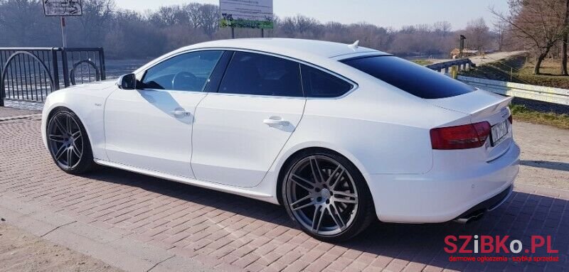 2010' Audi S5 photo #4