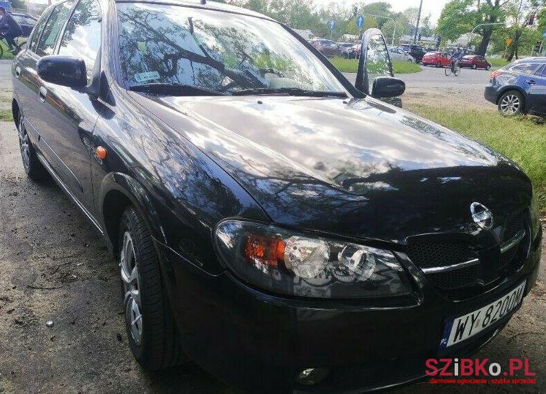 2004' Nissan Almera photo #1