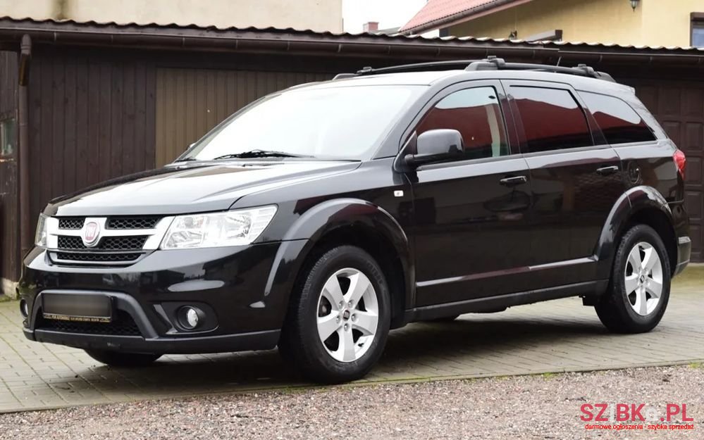 2012' Fiat Freemont photo #1