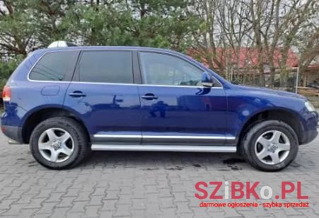 2006' Volkswagen Touareg photo #3