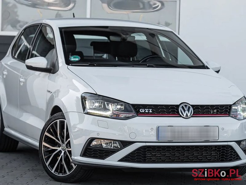 2015' Volkswagen Polo 1.8 Tsi Bmt Gti Dsg photo #2